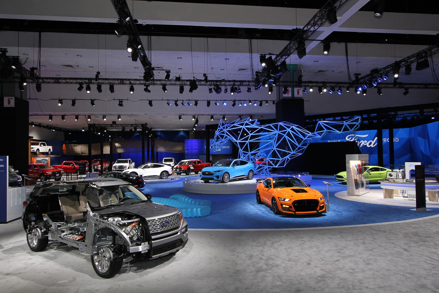 Los Angeles Auto Show - Highlights-7